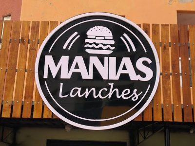 MANIA’S LANCHES