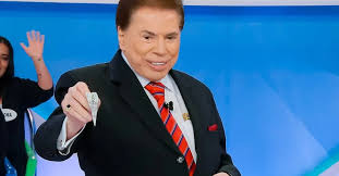 Silvio Santos ao alcance das mãos! Um mês após morte do apresentador, SBT ‘eterniza’ voz em relógio com preço acessível